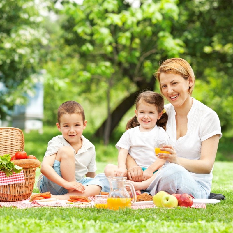 我们的股东-工银安盛人寿（ICBC-AXA）